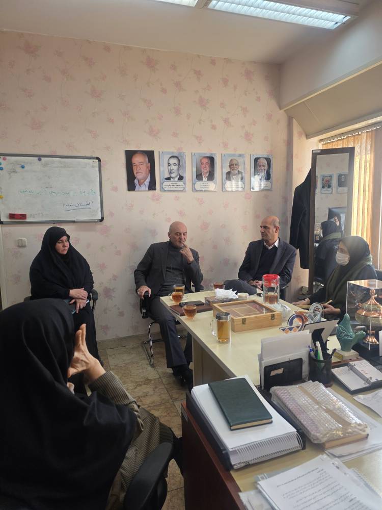  بررسی مسایل و مشکلات مرحله راه اندازی پلتفرم یار ایران